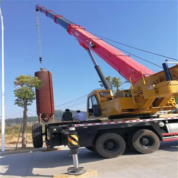 沙市专业吊车租赁多少钱