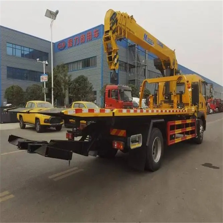 沙市附近小随车吊出租电话，轻松解决搬运烦恼